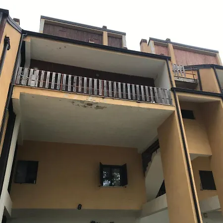 Residance La Piazza - Un Sogno Nel Parco Nazionale Della Sila Apartment Cutura